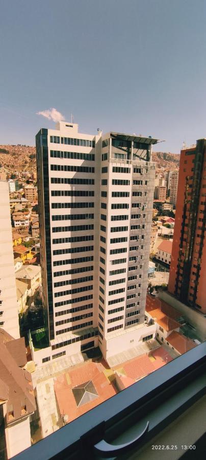 Moderno Y Comodo Apartamento Con La Mejor Ubicacion En Sopocachi Apartment La Paz Exterior photo